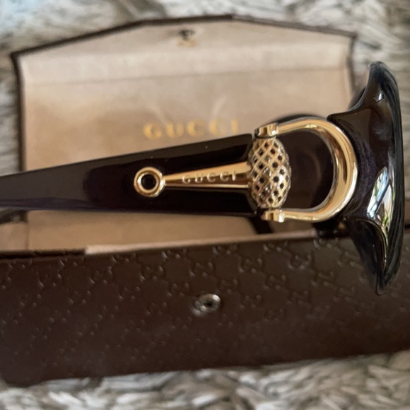 🌸Authentic Gucci Acetate Sunglasses🌸 - Picture 5 of 9